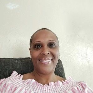Meet your Posher, Charisse